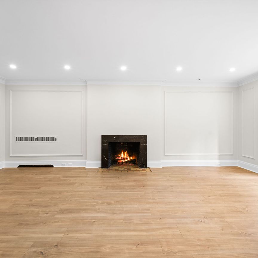 For Lease - 44 Elderwood Drive, Toronto, Ontario - Photo 1