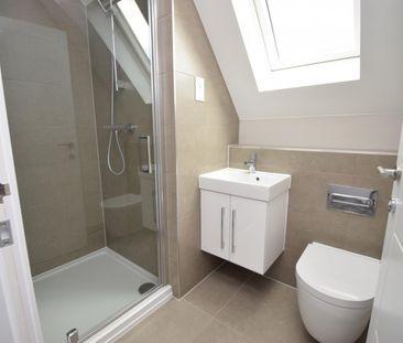 Pitchers Yard, 25a Summers Road, Burnham,SL1 - Photo 6