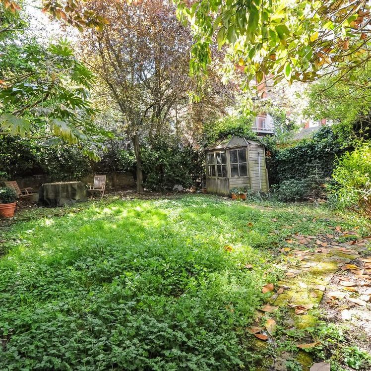 Buckland Crescent, Belsize Park NW3 - Photo 1