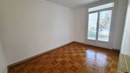 Location Appartement 2 Pièces 54 m² - Photo 2