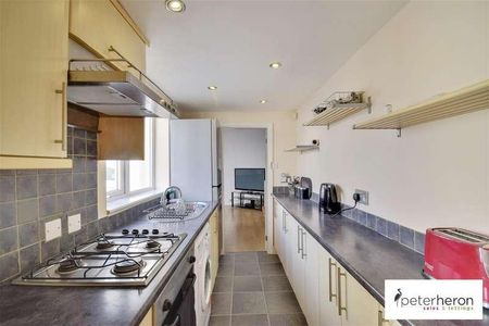 Neville Road, Pallion, Sunderland, SR4 - Photo 2