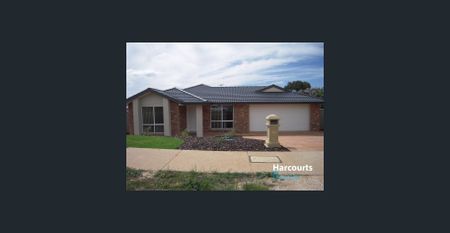 4 bedroom home - Photo 4