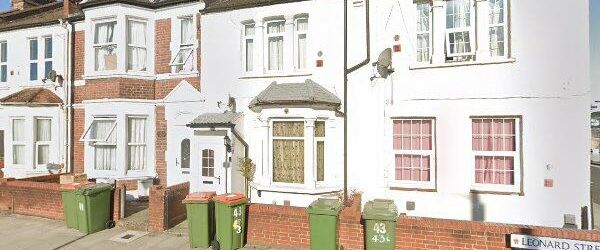 3 Bed Flat, Leonard Crt, W8 - Photo 1