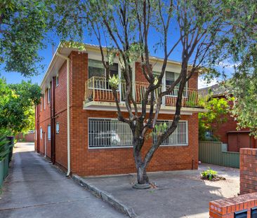 4/41 Loch Street, Campsie, NSW 2194 - Photo 1