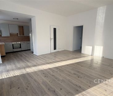 Pronájem bytu 2+kk 69 m² - Photo 2