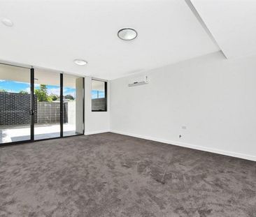 2/15 Bidjigal Road, Arncliffe NSW 2205 - Apartment For Rent | Domain - Photo 2