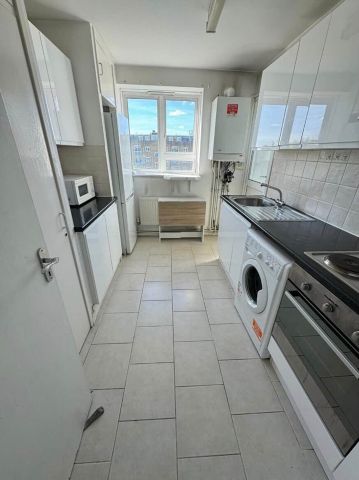 4 Bed Flat, Rydal Water, NW1 - Photo 4