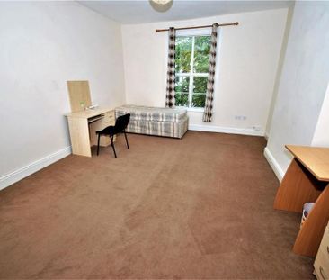 6 bedroom apartment to rent - Photo 4