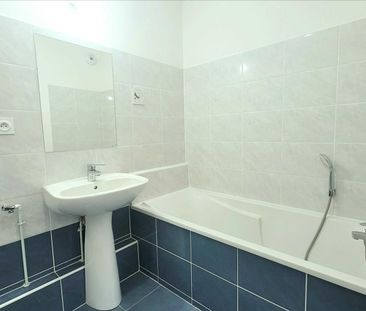F3 PROCHE CENTRE - Photo 3