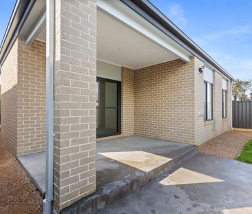 Brand New Family Home - Photo 6