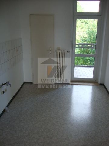 möblierte 2-Zimmer-Wohnung mit Balkon nahe des Zentrums! - Foto 2