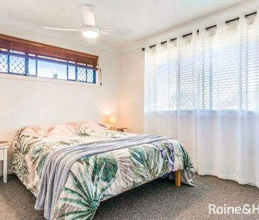 Well-Located 3 Bedroom Home - Photo 2