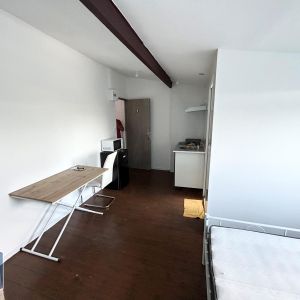 Location Appartement 1 pièce 17m² FAMARS 59300 - Photo 2