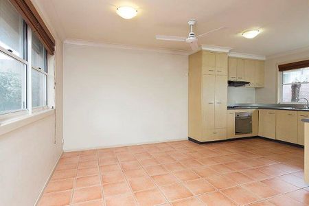 Unit 3/49 Nicholson Street, Greenslopes. - Photo 2