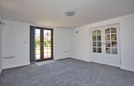 3 bedroom detached house to rent - Photo 5