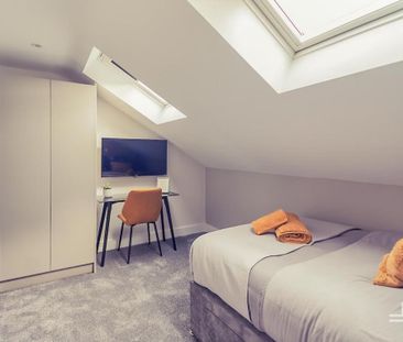 1 bedroom in a house share to rent - Photo 2