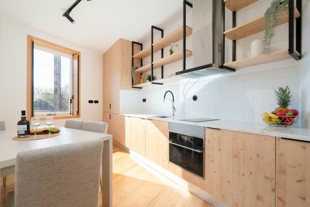 Campo dos Mártires da Pátria, Porto, Braga 4050-064 - Photo 2