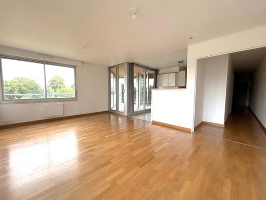 Location Appartement 3 pièces 78m² - Photo 1