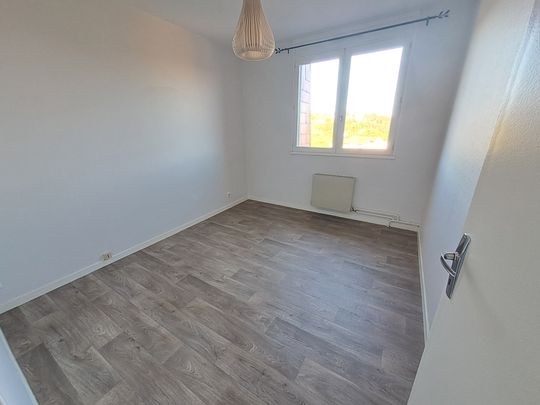 Location Appartement 2 pièces 52m² AIXE SUR VIENNE 87700 - Photo 1