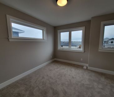 92 Potter Dr, Odessa, ON K0H 2H0 - Photo 5