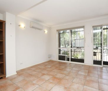 5/143 Royal Parade, Parkville VIC 3052 - Photo 6