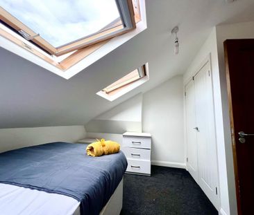 5 bedroom terraced house to rent - Photo 1