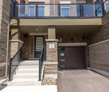 For Lease - 70 Riley Reed Lane, Richmond Hill, Ontario - Photo 5