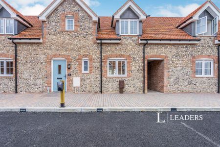 3 bedroom terraced house to rent - Photo 2