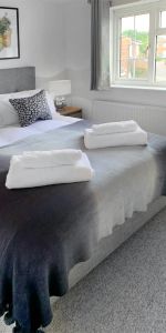 2 Bed, House - Photo 3