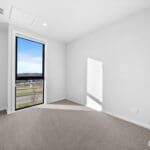 Stunning Executive Townhouse - Photo 3