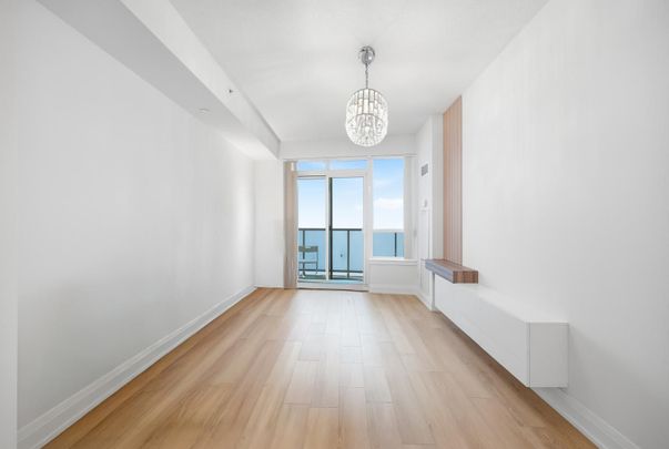 For Lease - 7161 Yonge Street Unit# 2433, Markham, Ontario - Photo 1