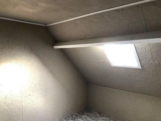 Landelijke woning te huur met zeer ruime tuin - Photo 1