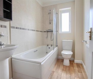 2 bedroom terraced house to rent - Photo 6