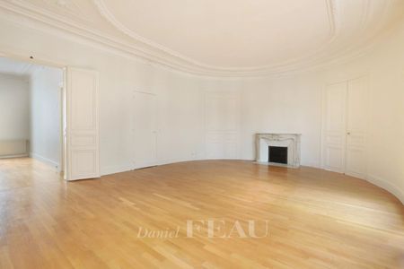 Tout savoir sur cet appartement dans le quartier Saint Philippe du Roule, à Paris 8ème - Photo 3
