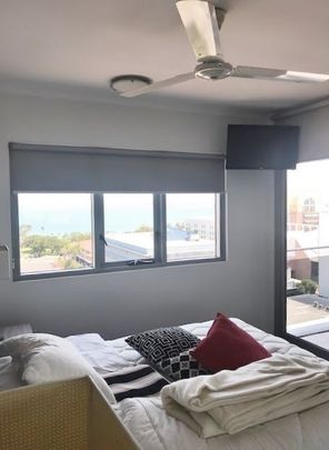 ONE BEDROOM FURNISHED UNIT! - Photo 1