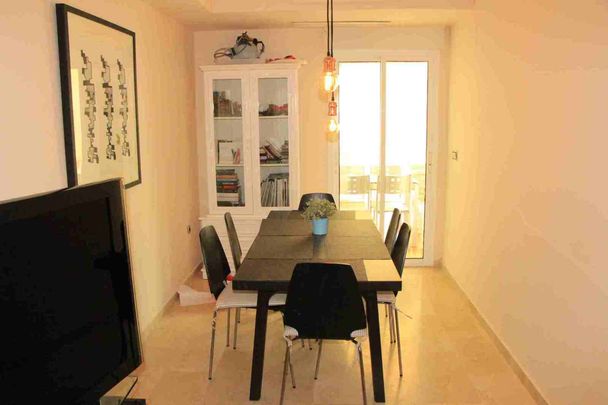 House in El Rosario, Costa del Sol - Photo 1