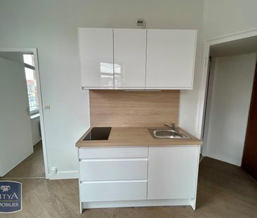 Location Appartement 2 pièces 27m² HELLEMMES LILLE 59260 - Photo 1