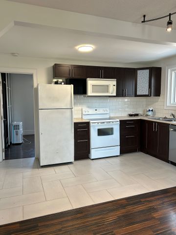 For Lease - 322 Codrington Street Unit# 3, Barrie, Ontario - Photo 3