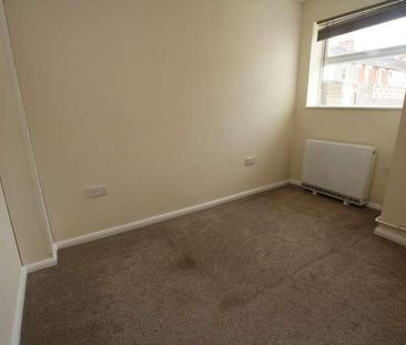 Hythe Road, Old Town, SN1 - Photo 1