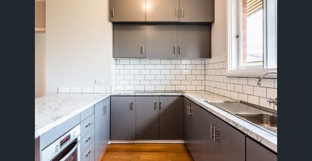 CENTRAL FAMILY HOME - Photo 5