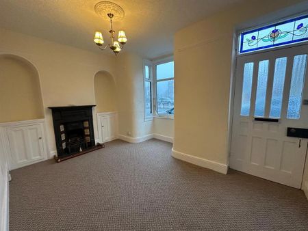 2 bedroom terraced house to rent - Photo 4