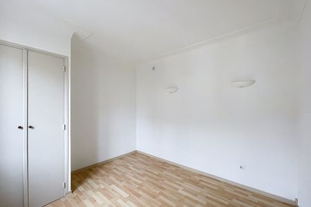 APPARTEMENT - T2 NON MEUBLE - 29m² - Photo 3