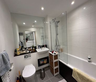 Room in a Shared Flat, Thunderer Street, E13 - Photo 5