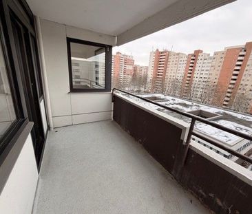 Für Mieter mit Ideen: renovierungsbedürftige Wohnung mit Potenzial! - Photo 3