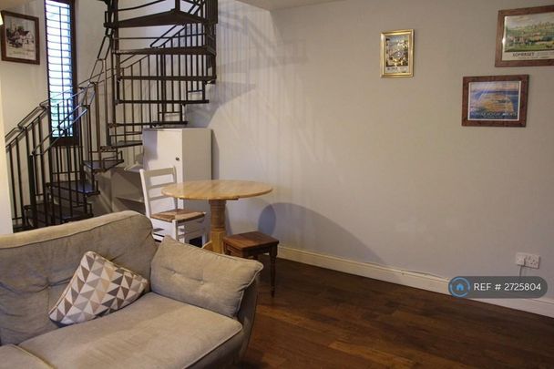 1 bedroom end of terrace house to rent - Photo 1