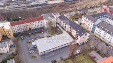 Neuer Bodenbelag und frisch gestrichen! 2-Raum Wohnung mit Balkon, Garage und Dusche - Foto 4