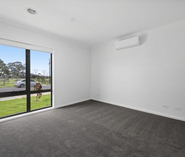 Make more of the journey. - Photo 3