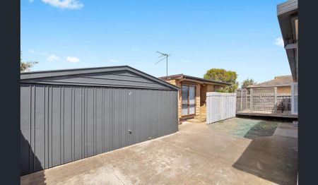 42a Strathmore Crescent, 3029, Hoppers Crossing Vic - Photo 4