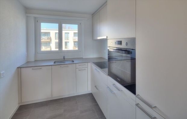 Here, you're on the sunny side of life - Foto 1