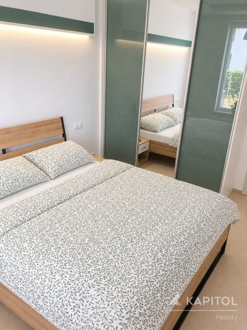 Pronájem bytu 2+kk 50 m², Svitákova 2818, Praha Stodůlky - Fotografie 3